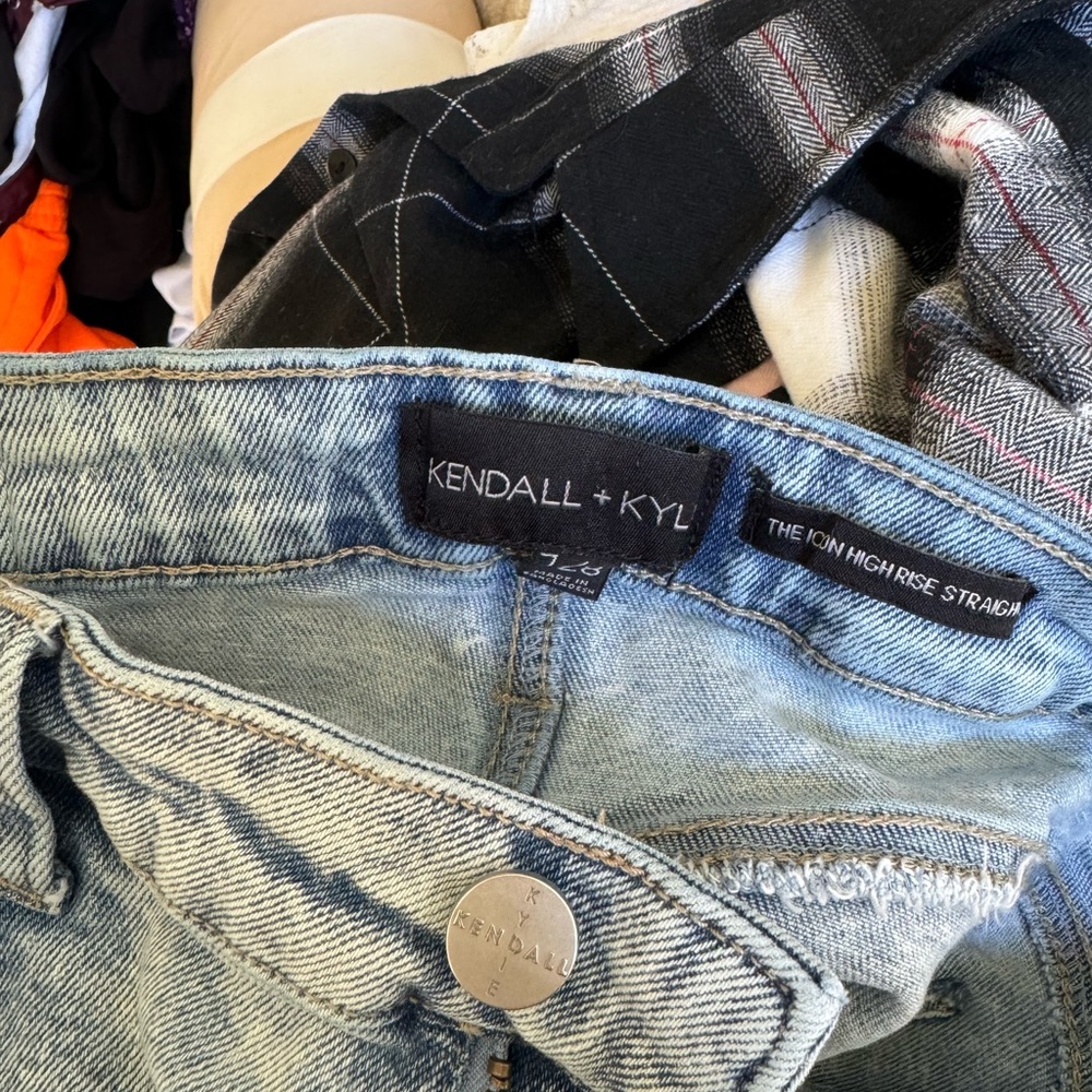 jeans